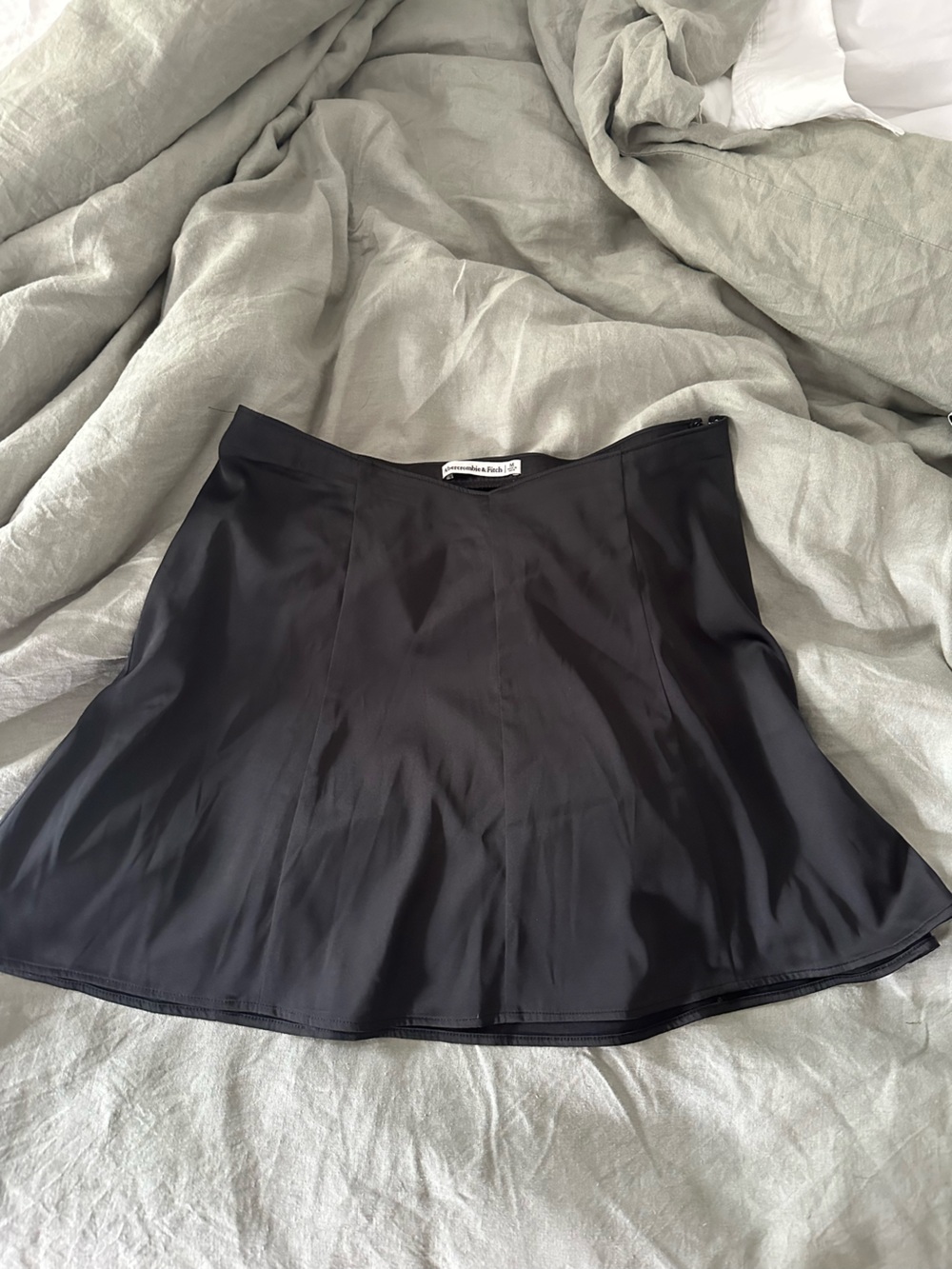 Abercrombie Black A-Line mini Skirt Size M